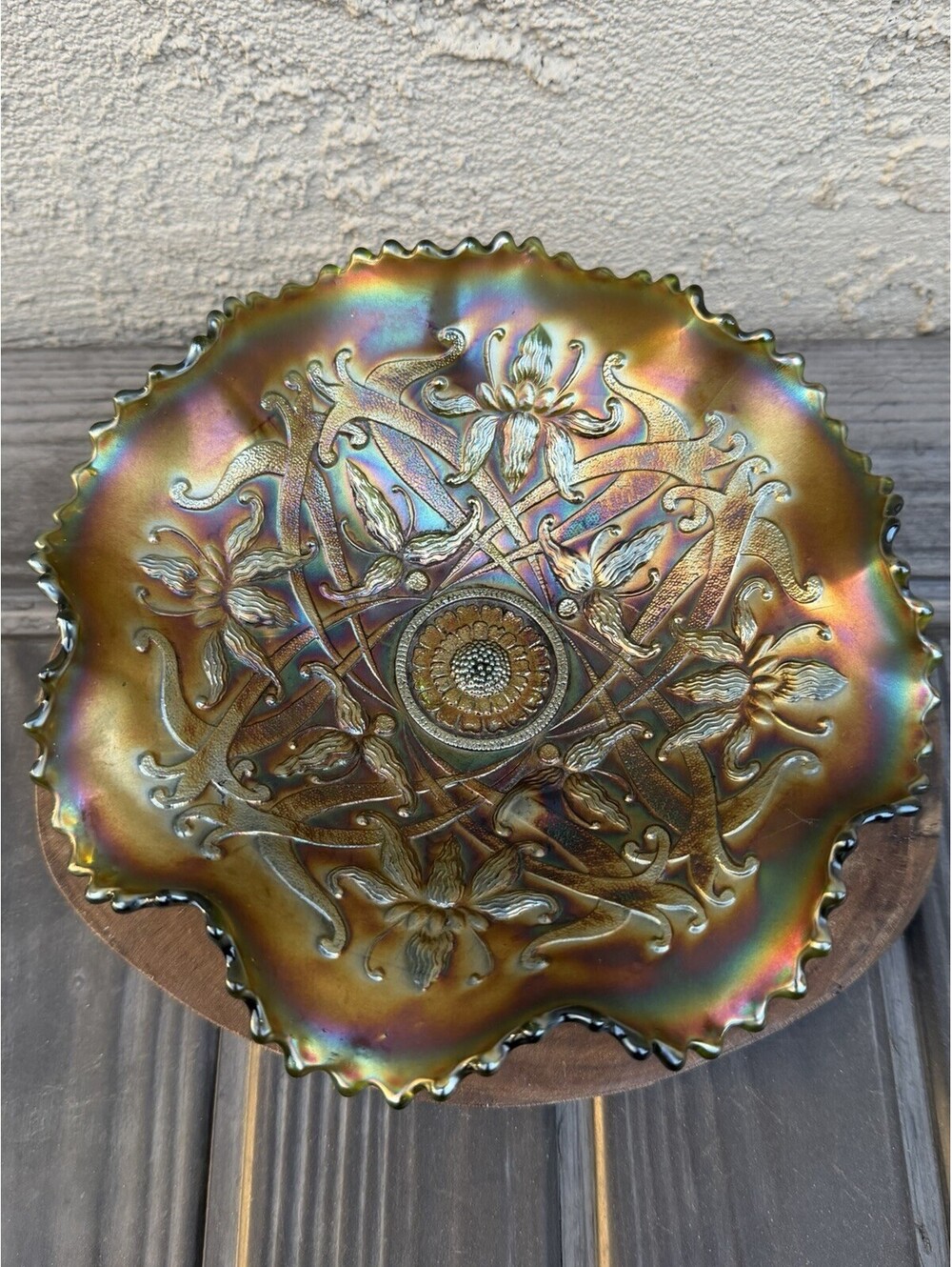 Antique Northwood Amethyst Wishbone Carnival Glass Ruffled Footed Bowl 8.5"